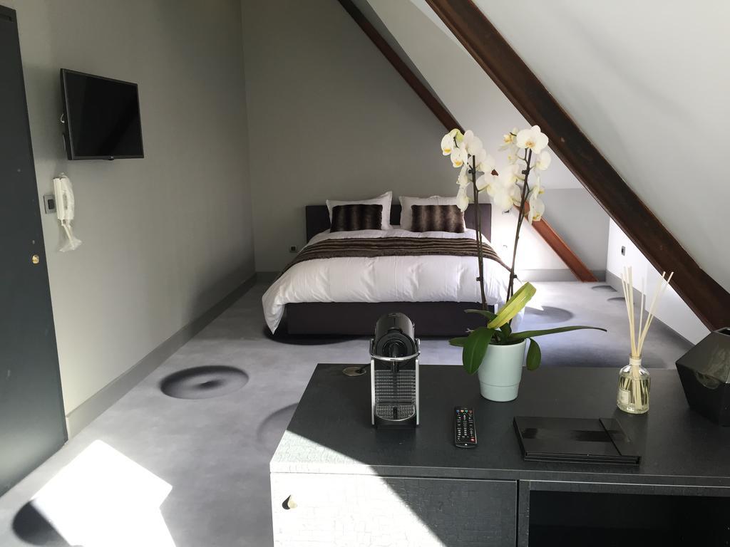 Le Domaine Des Loups Hotel Souchez Eksteriør billede