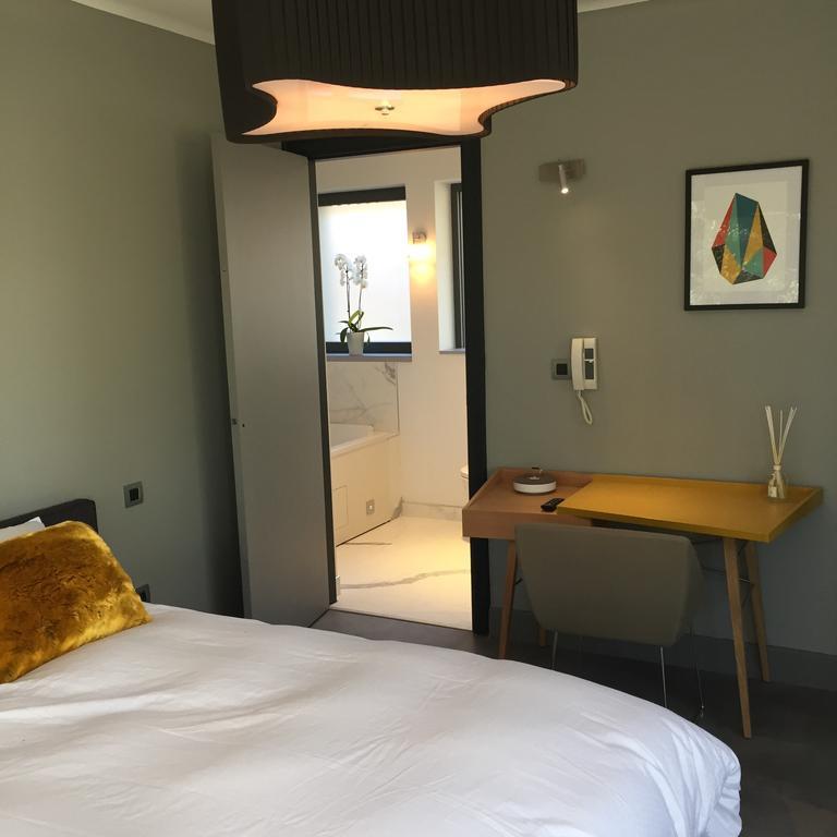 Le Domaine Des Loups Hotel Souchez Eksteriør billede